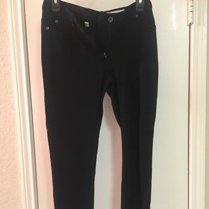 Skinny leg, stretch cotton pants